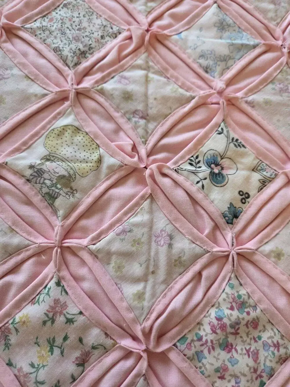 VTG Cannon Monticello Pink Quilted Twin Bedspread Cathedral Window Cottagecore